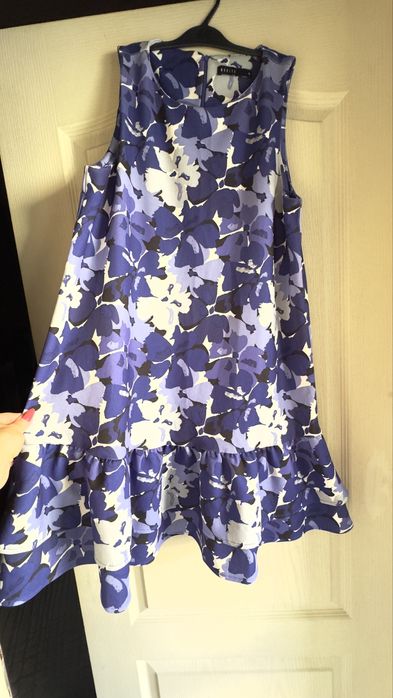 Mohito M размер рокля, Stradivarius