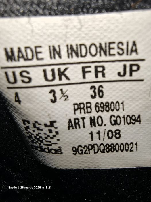 Adidași fotbal cu crampoane mărime 36