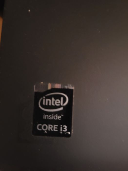 Lenovo i3 memorie 4 ram