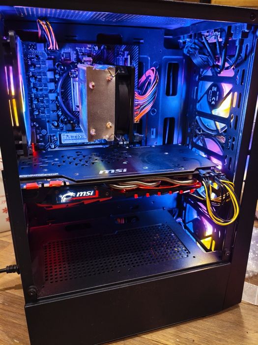RX560 GTX 1070 видеокарты Gigabyte
