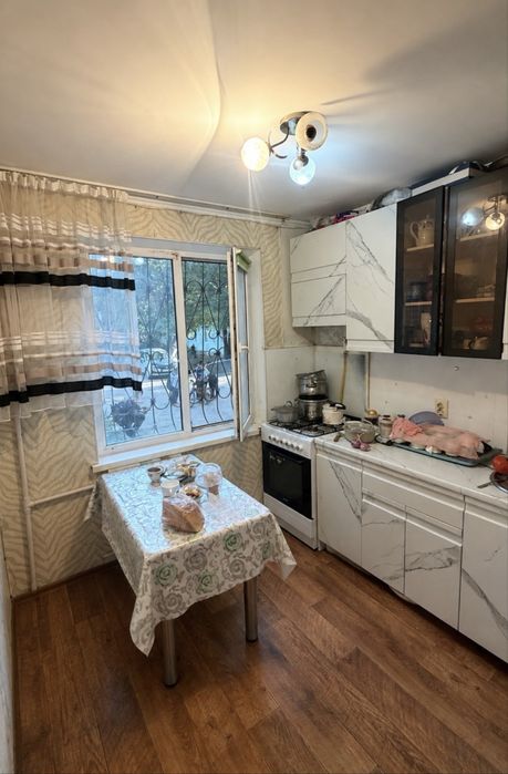 Продается 2-х ком кв 2-ая база