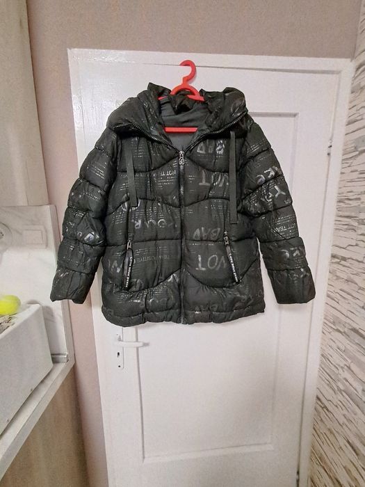 Красива шуба със лъскави мотиви