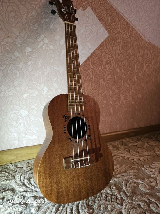 Укулеле Flight DUC323