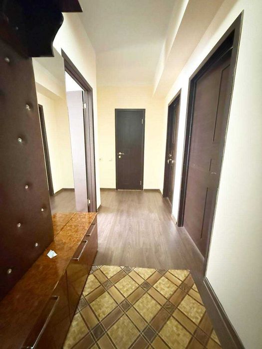 ПРОДАМ 3х комн. квартиру 2 этаж 7 микрорайон