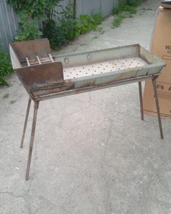 Мангал со съемными ножками