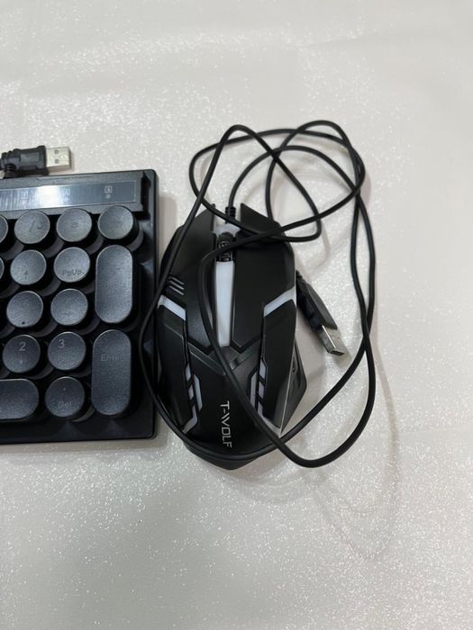 Клавиатура от компании T-WOLF