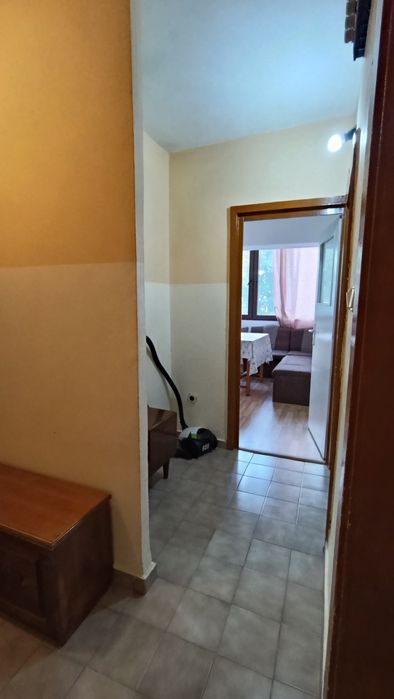 Дава се под наем Двустаен апартамент в Ямбол, Диана - 63 кв.м за 248.88 € - Снимка #2