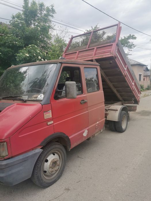 Vând Iveco Daily