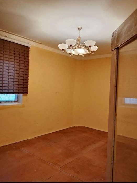 Guliston 3 mkr. 1 xonali uy sotiladi