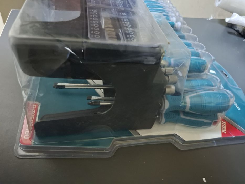 Набор отвёрток Total