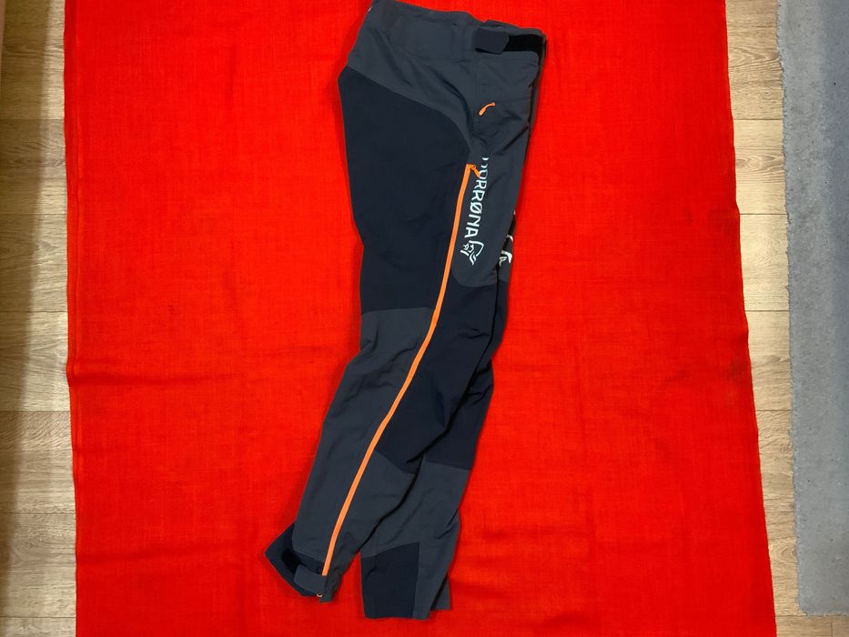 Norrona-оригинален панталон размер л