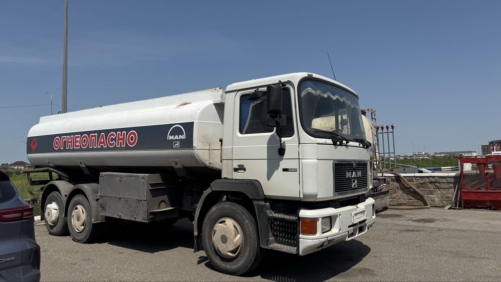 Грузовой автомобиль