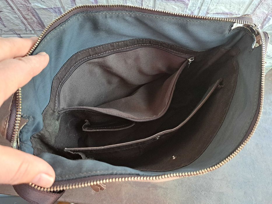 мъжка чанта Burberry,кафява карирана чанта-естествена кожа