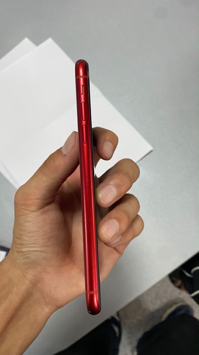Продается IPhone  XR 64GB