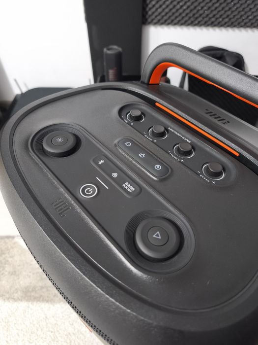 JBL PartyBox 520 – stare foarte bună – Garanție până în 04.2028