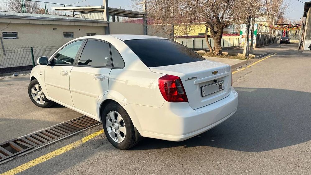 Chevrolet Jentra
