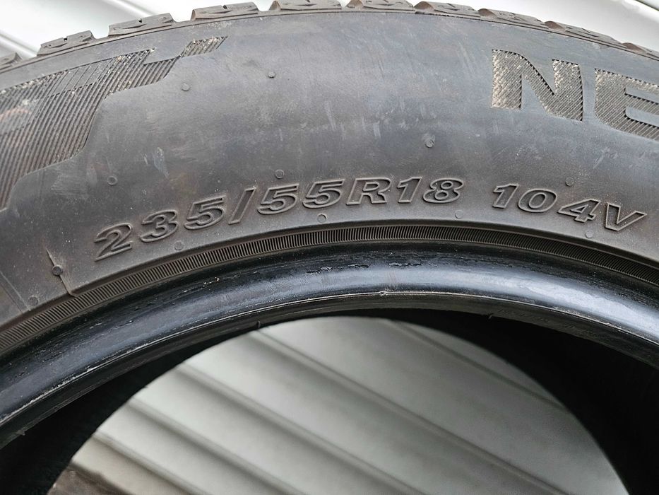 235 55 18 Nexen зимни гуми 2 броя