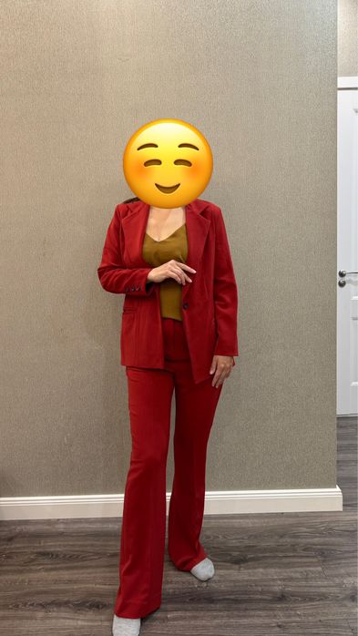 Костюм новый 42-44