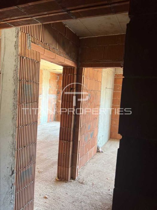 Продава се Двустаен апартамент в Пловдив, Южен - 63 кв.м за 1586 €/кв.м - Снимка #4