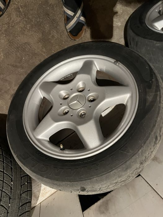 Титанка на мерс R16