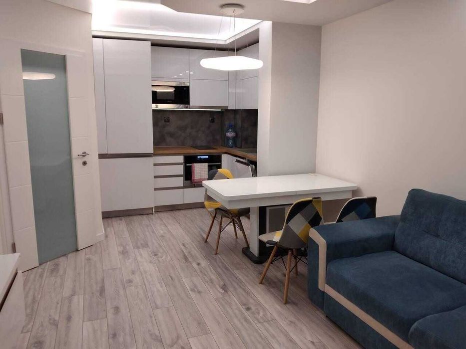 Продава се Двустаен апартамент в Пловдив, Изгрев - 69 кв.м за 1028 €/кв.м - Снимка #1
