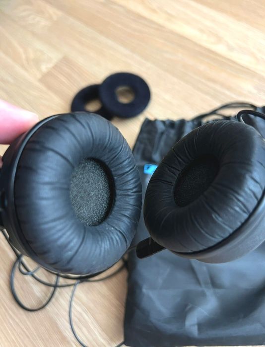 Наушники Sennheiser HD 25