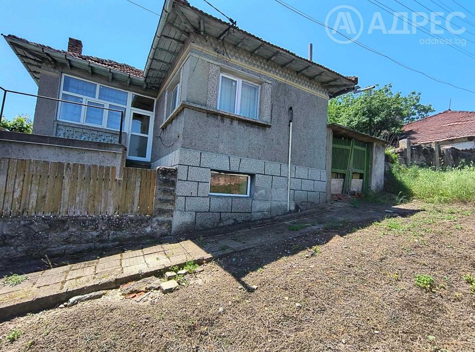 Къща, с. Пиргово, 120 кв.м., двор - 500 кв.м.