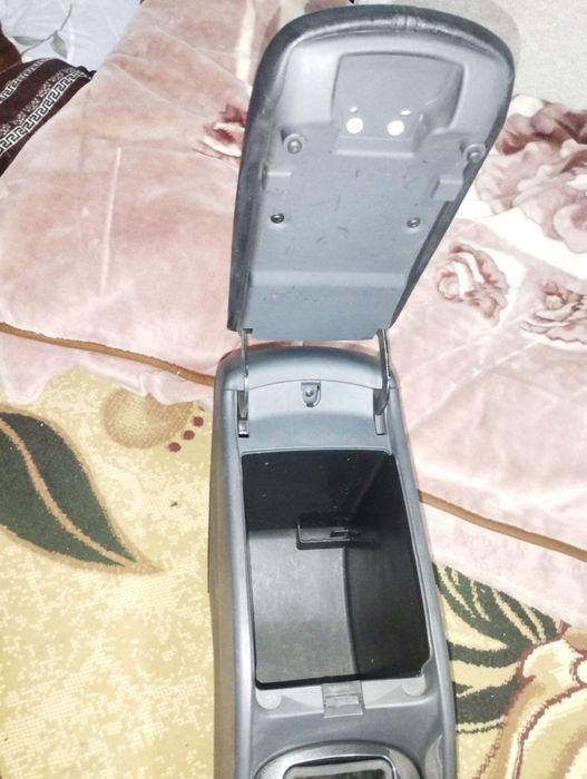 Cobalt va Malibu bar sotiladi