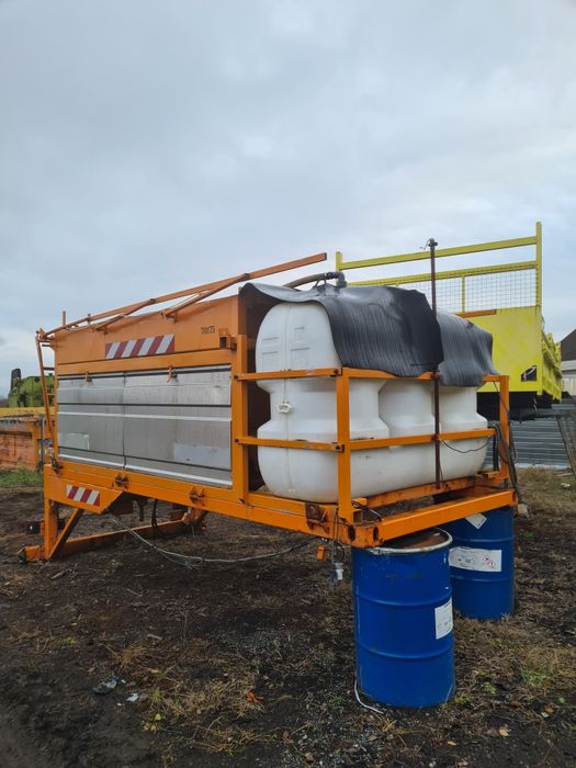 Vând camioane Renault Kreax