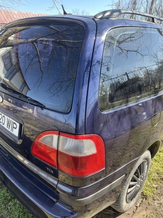 Vand ford galaxy