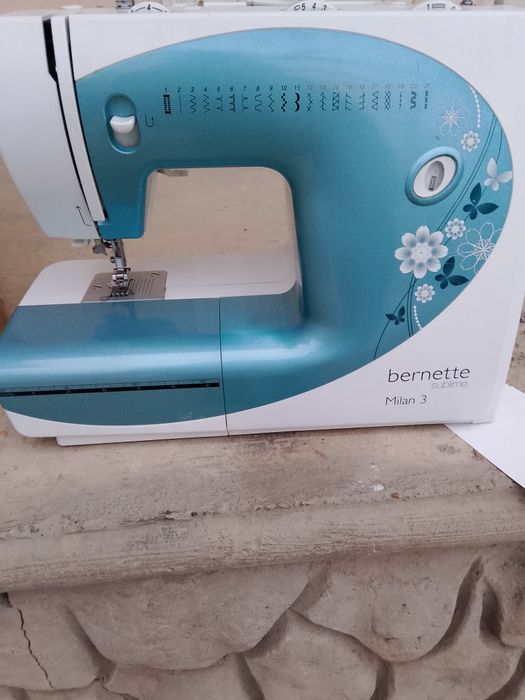 Тикув мошинка аверлог ва 21 чокли к янги пачкада турибди