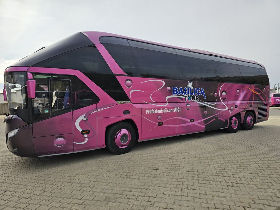 Transport persoane, inchiriere autocar / microbuz,