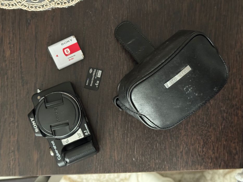 aparat digital Sony Cybershot DSC-H10