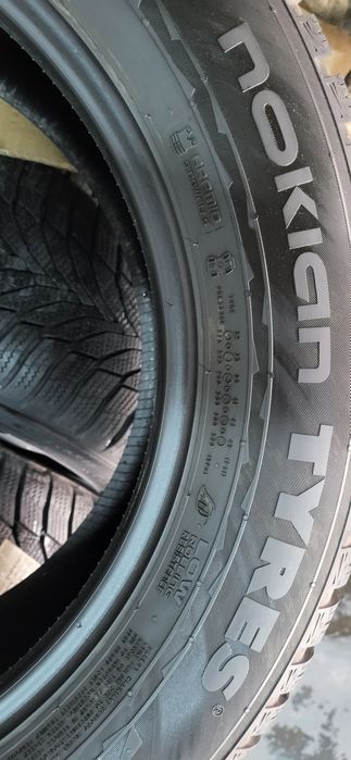 2 anvelope 235 60 18 nokian iarna 2023 7,5mm