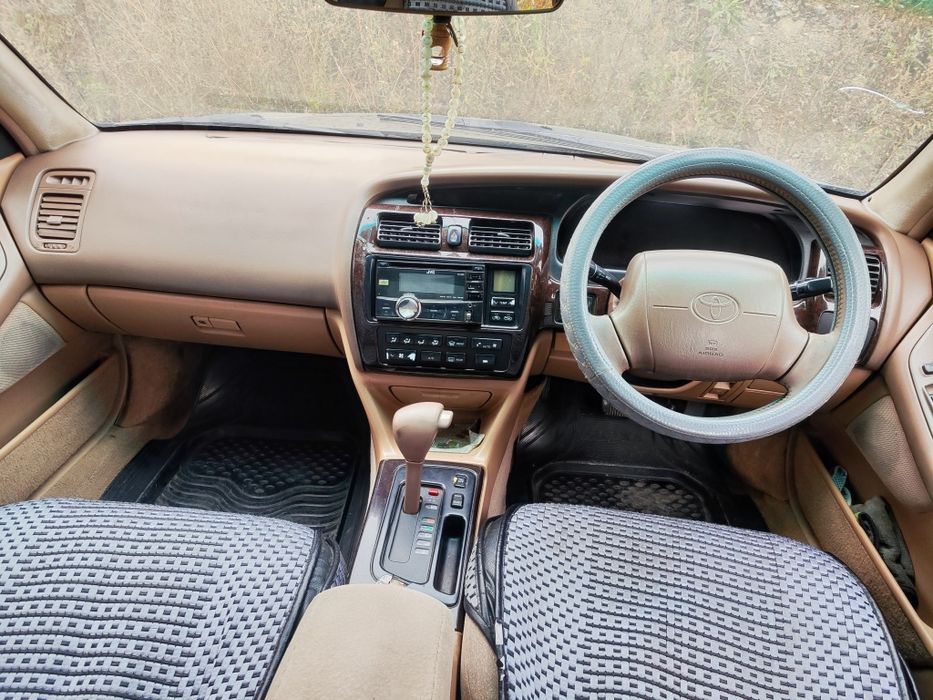 Тайота Авалон 3л