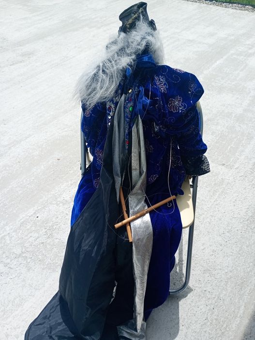 Păpușă /Marioneta profesionala de teatru cu costum de epoca