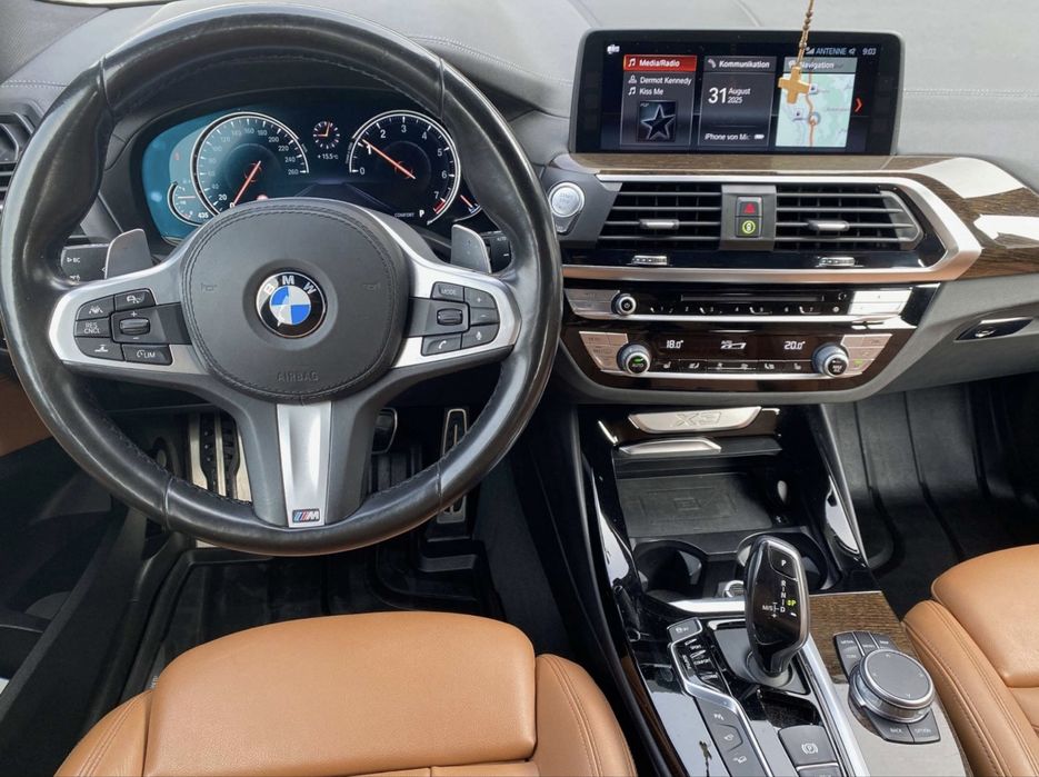 BMW X3 2018 — imagine 10