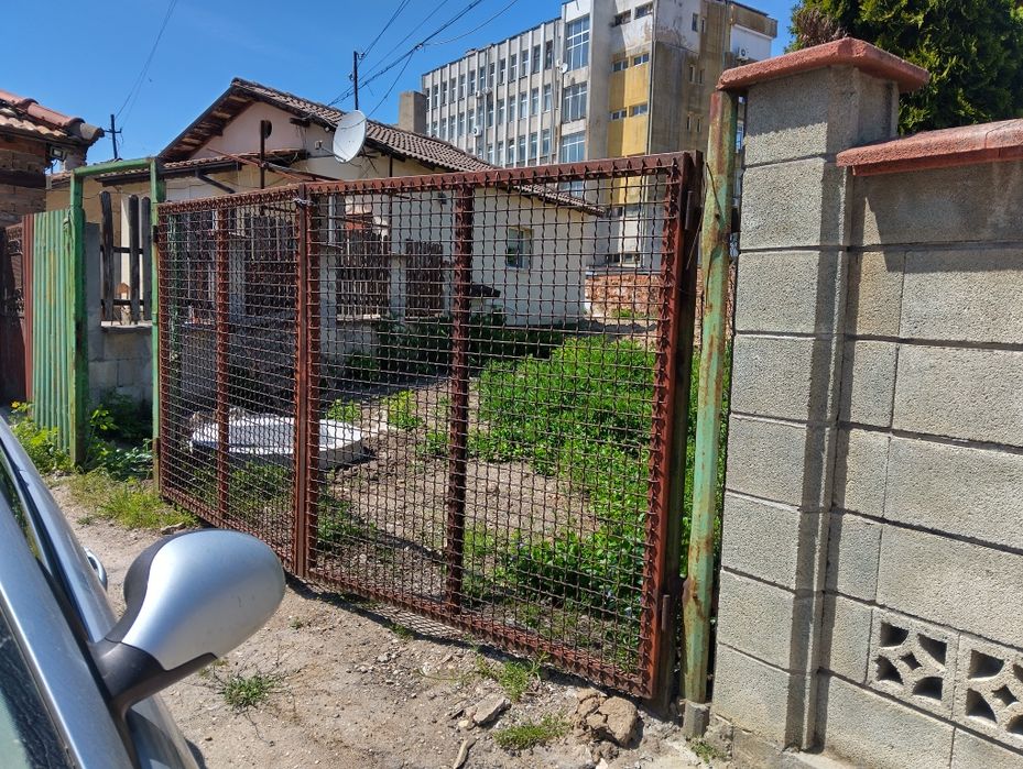 Спешно.Парцел,Равен е центъра до битова техника
