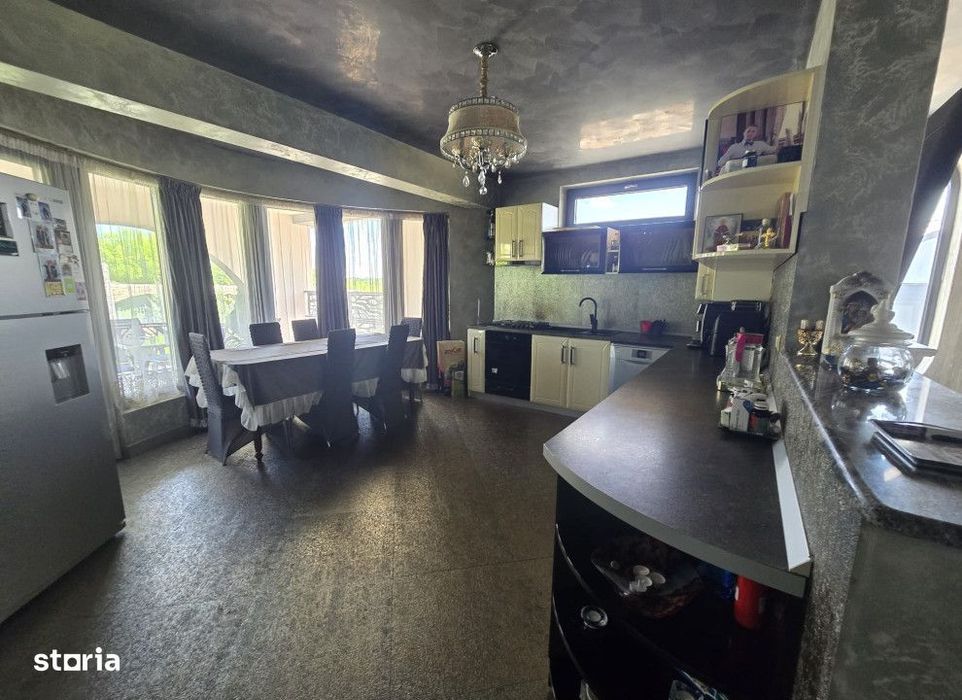 Casa 5 camere mobilata lux, Bucium , 140 metri Cod:162420