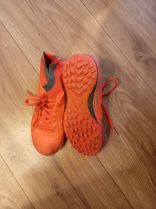Adidași fotbal mărimea 32