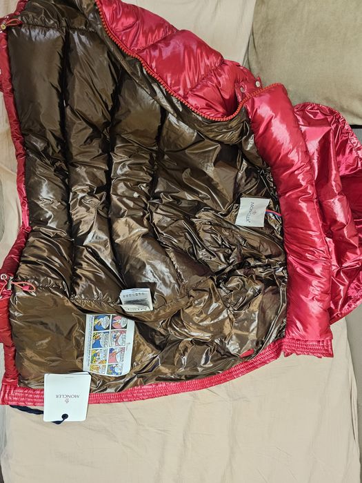 Яке унисекс Moncler