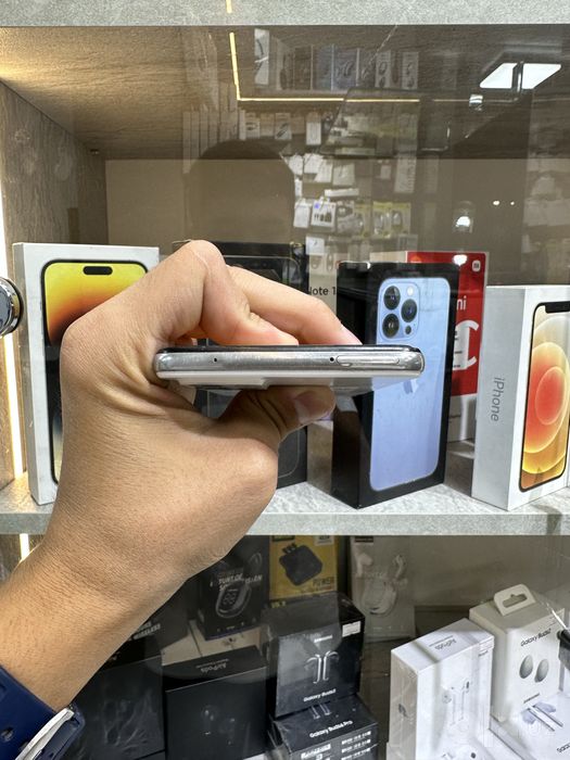 Samsung A72 arzoon