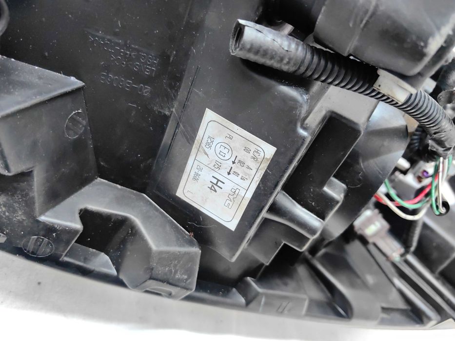 Фар Ситроен Ц1  Citroen C1