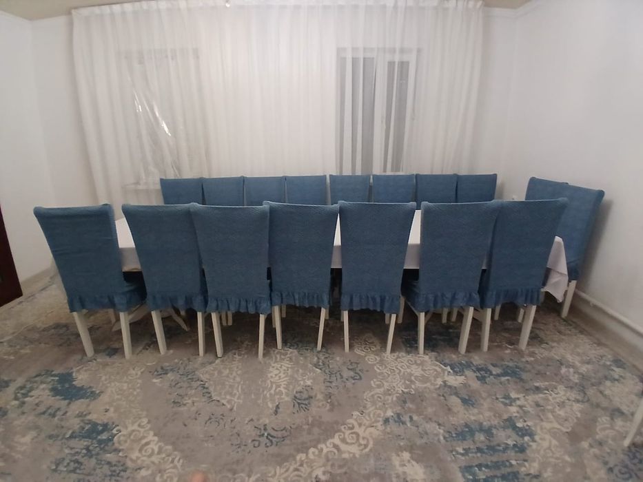 Продам стол и стулья