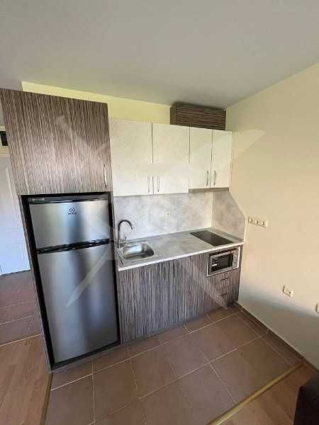 Продава се Едностаен апартамент в к.к. Слънчев бряг - 34 кв.м за 824 €/кв.м - Снимка #2
