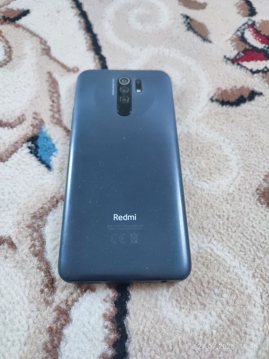 Redmi 9 4/64 смартфон