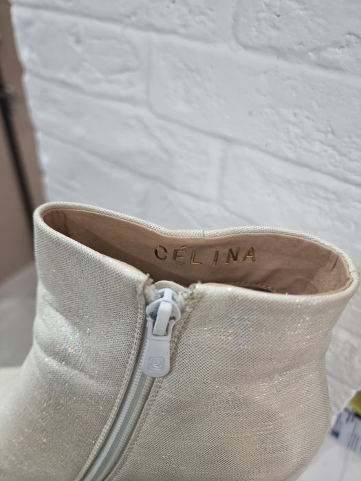 Продаются сапожки