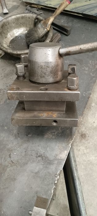 Продам резодержатель на токарный станок