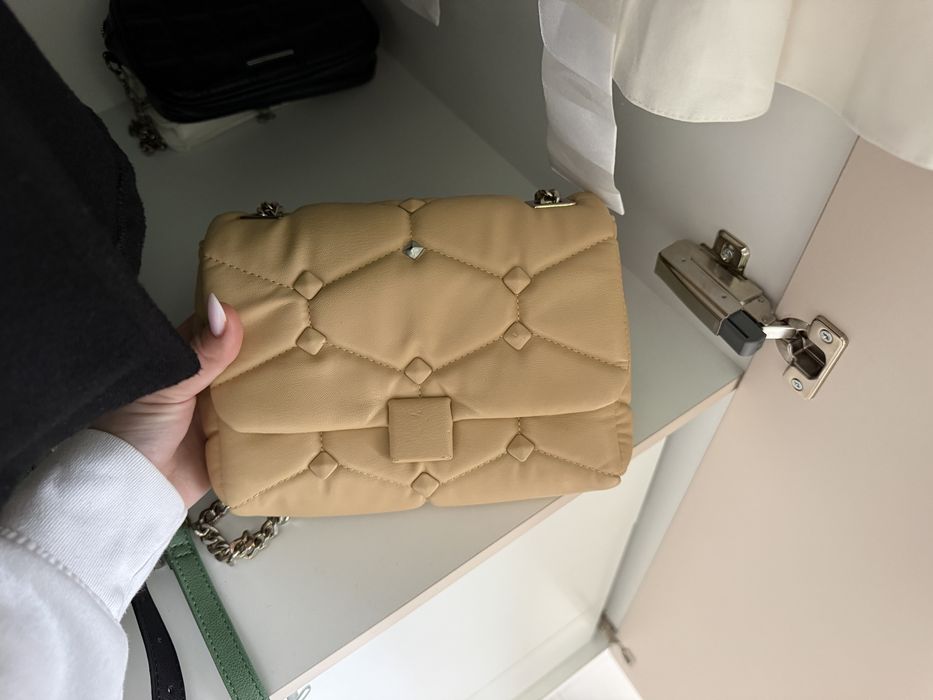 Маркови чанти.