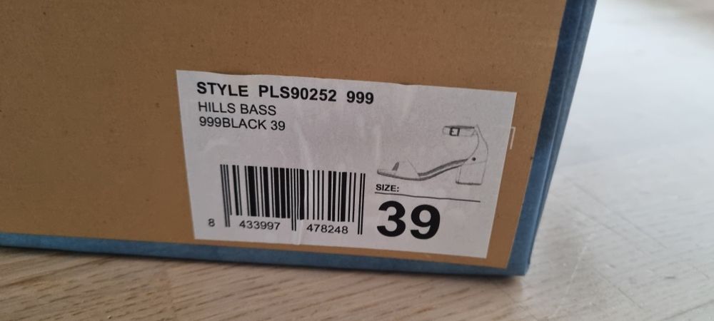 Обувки Pepe Jeans 39